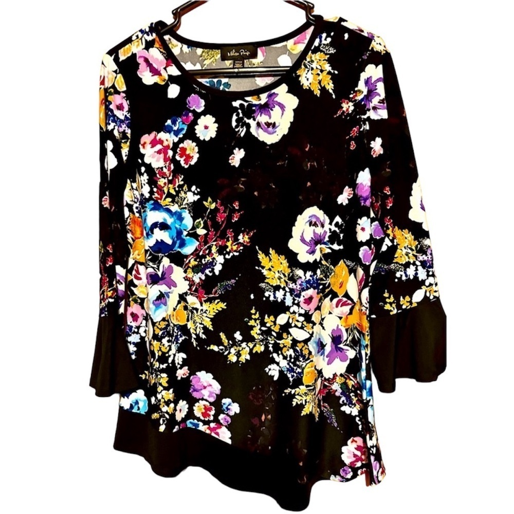 Melissa Paige floral asymmetrical top size small